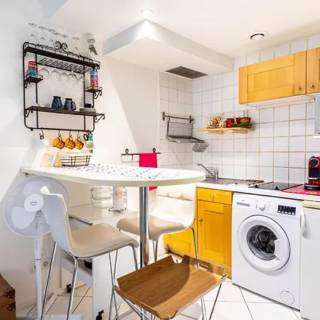 Guestready - Confortable Au Centre De Lejlighed Paris